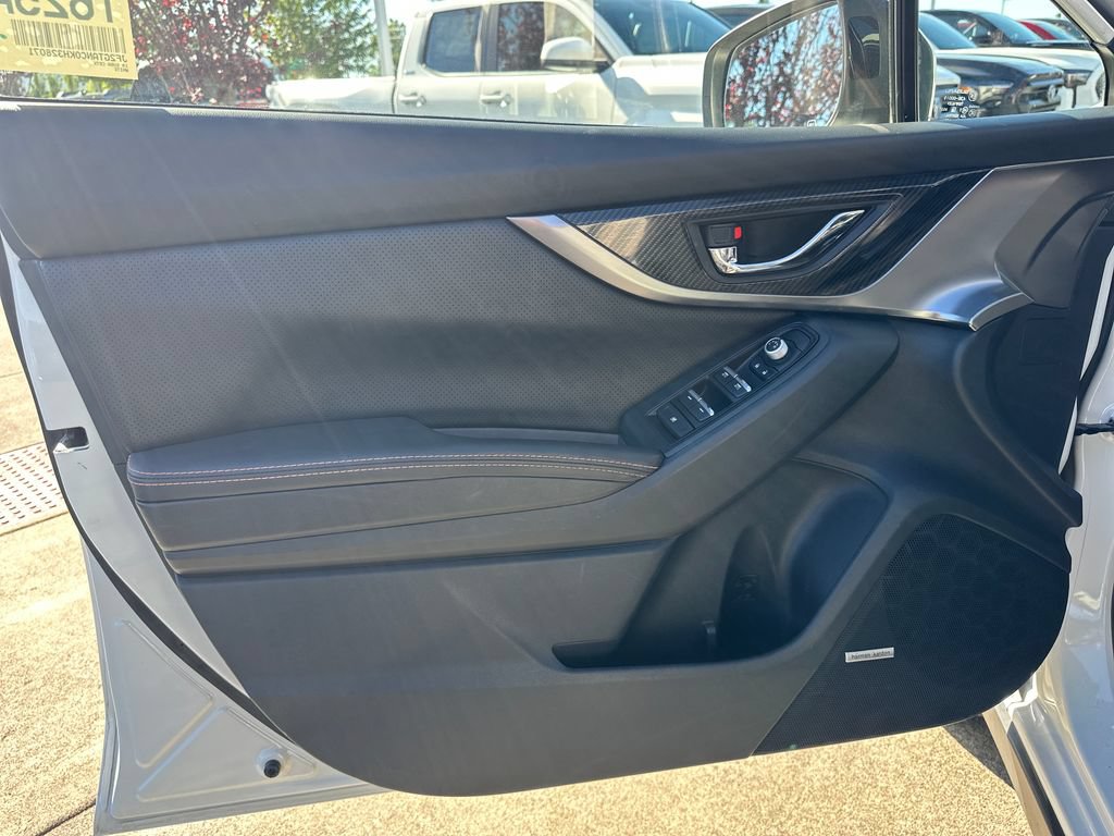 Used 2019 Subaru Crosstrek 2.0i Limited w/ Moonroof Package w/Navigation AWD/4WD image 11