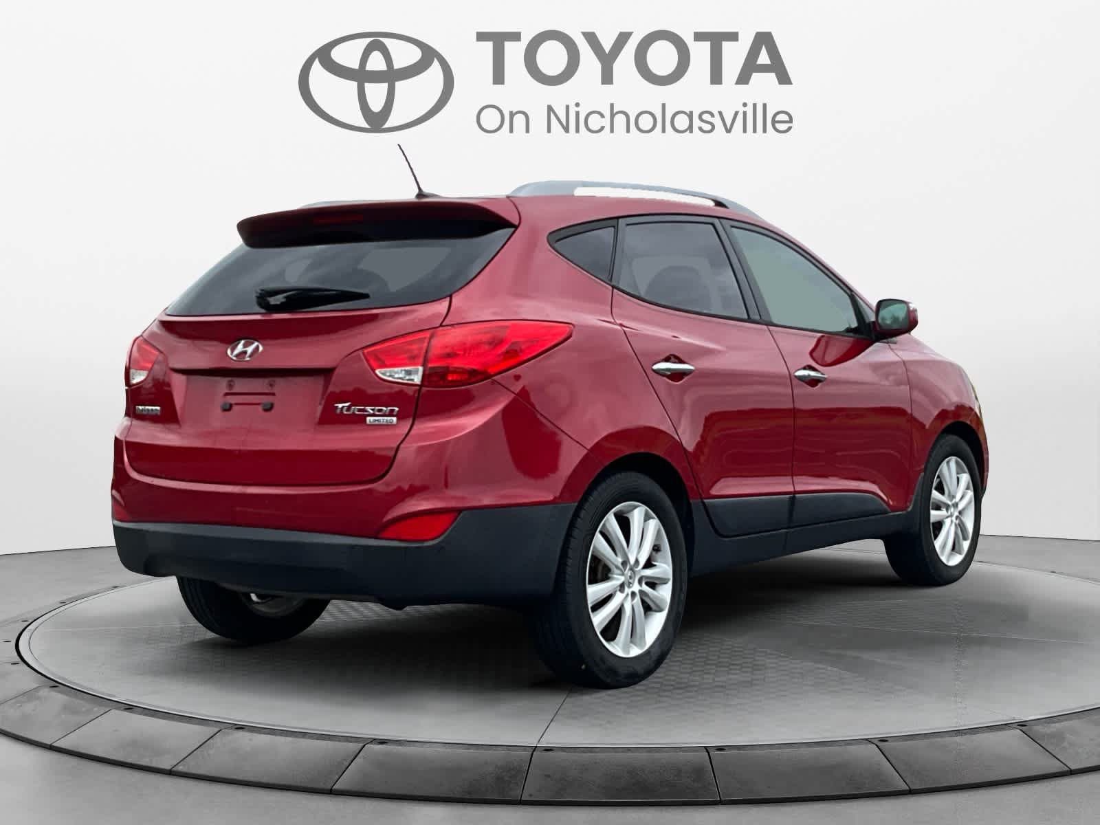 Used 2013 Hyundai Tucson Limited FWD image 5