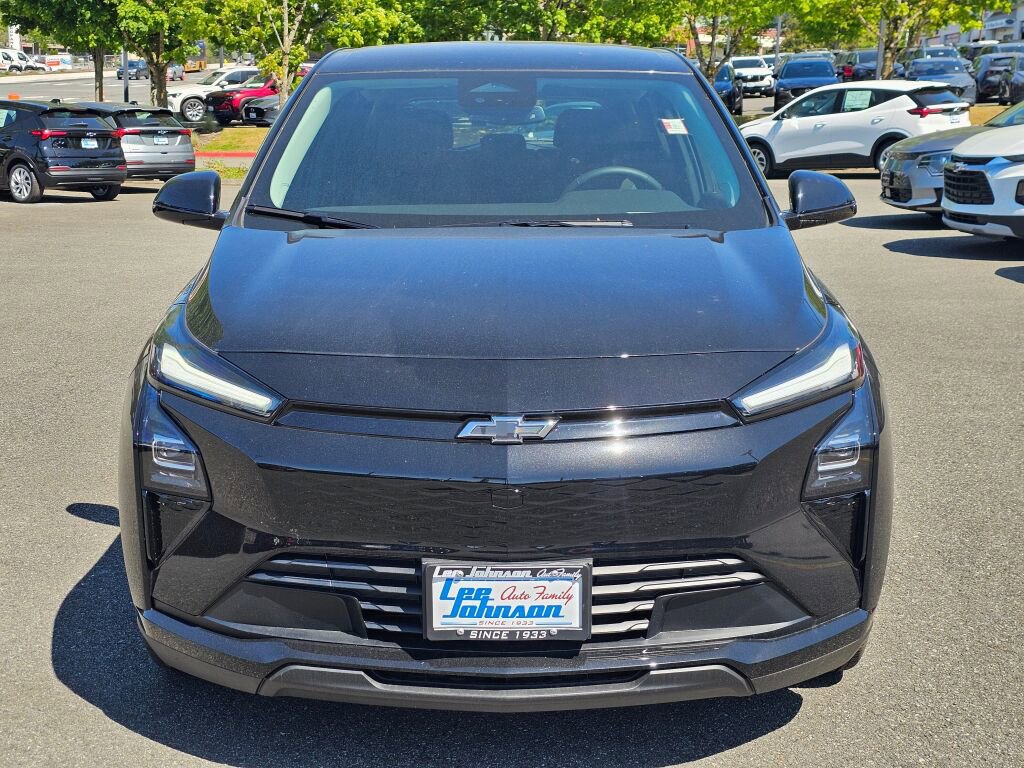 New 2027 Chevrolet Bolt LT w/ Comfort Package FWD image 2
