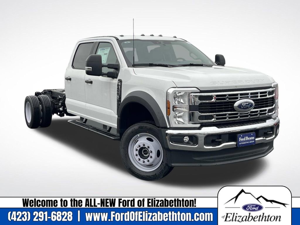 New 2025 Ford F450 XL w/ XL Chrome Package image 1