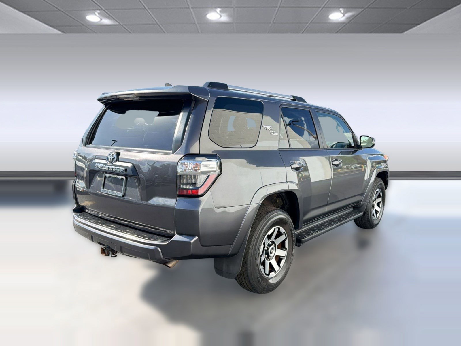 Used 2018 Toyota 4Runner TRD Off-Road Premium image 9