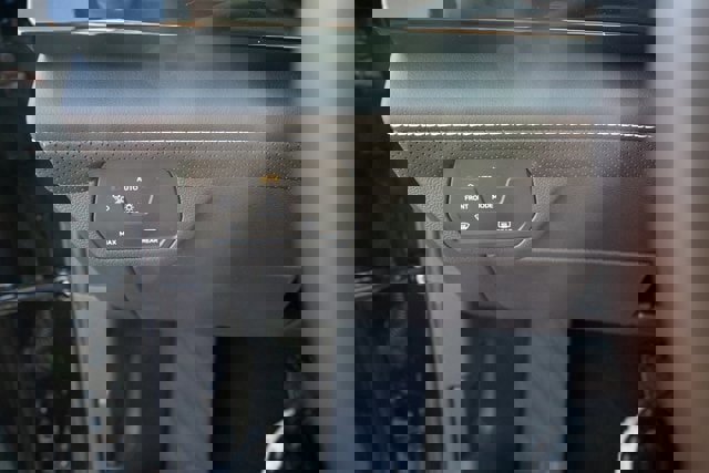 New 2026 Volkswagen Atlas SE image 22