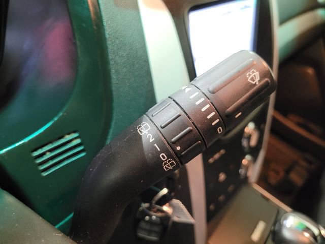 Used 2014 Ford Explorer XLT w/ Equipment Group 202A image 37