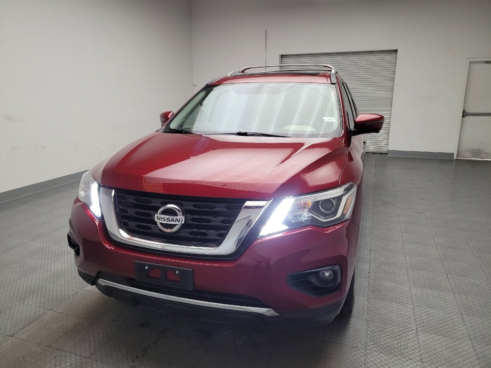 Used 2020 Nissan Pathfinder Platinum FWD image 15