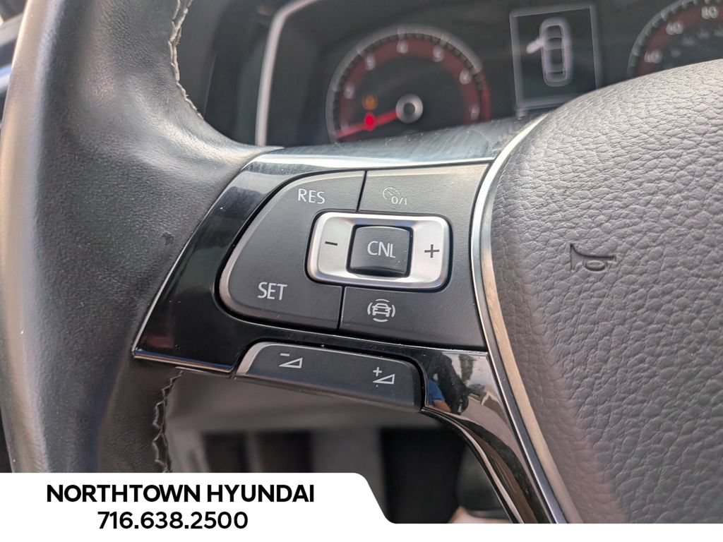 Used 2020 Volkswagen Jetta R-Line FWD image 26