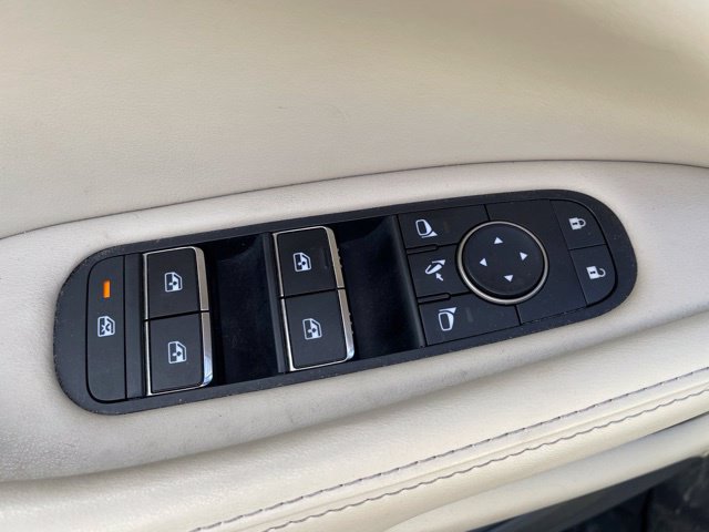 Used 2023 INFINITI QX60 Luxe AWD/4WD image 7