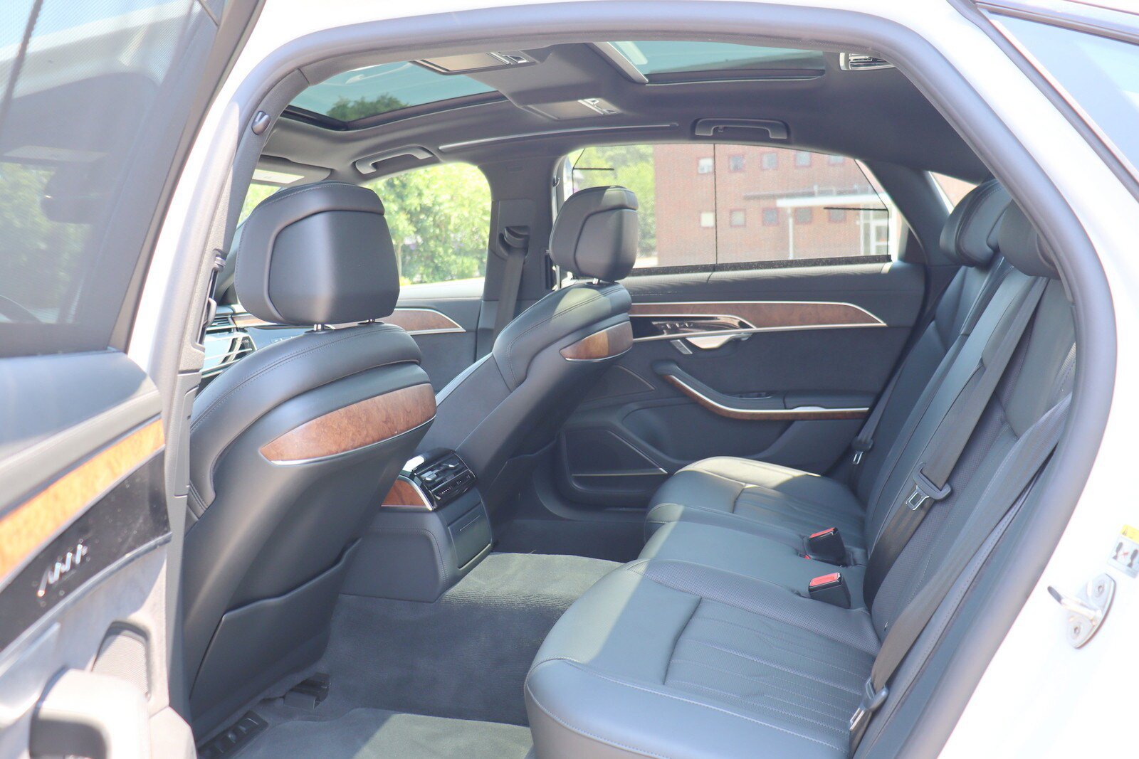 Used 2023 Audi A8 L 3.0T w/ Luxury Package AWD/4WD image 14