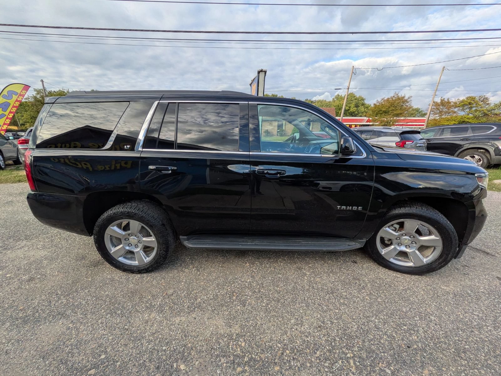 Used 2017 Chevrolet Tahoe LT AWD/4WD image 6