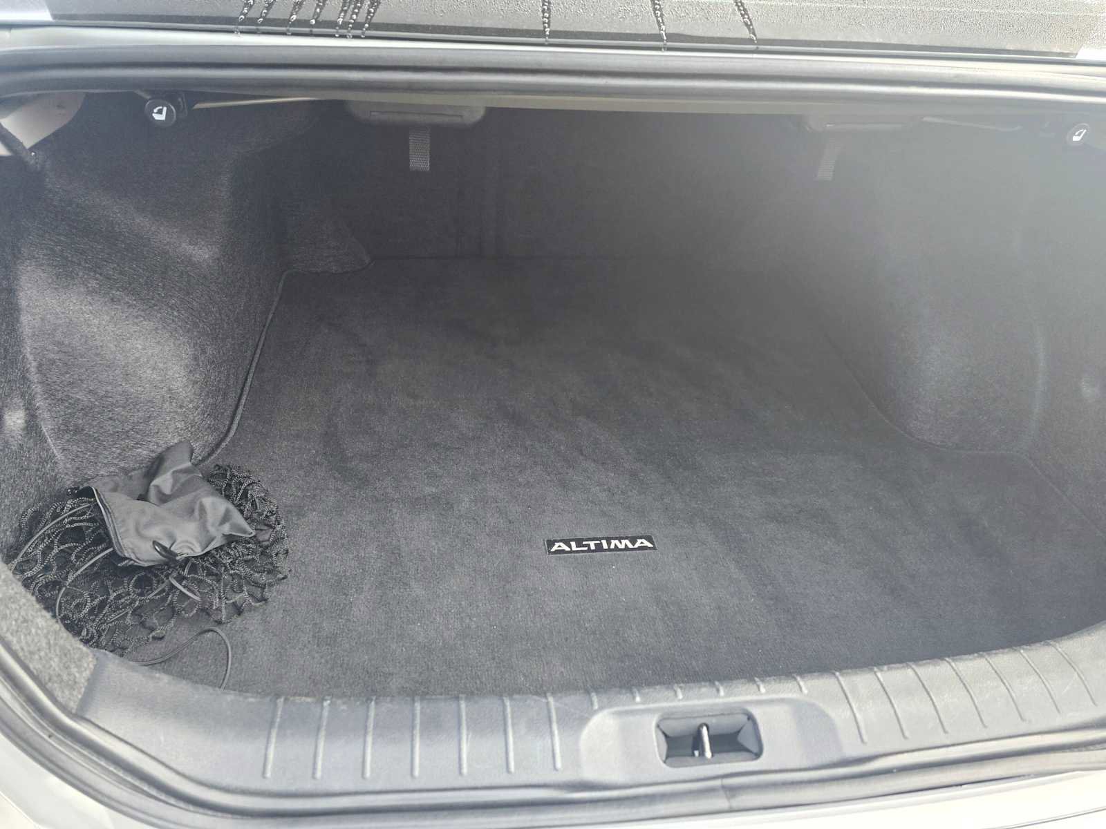 Used 2023 Nissan Altima 2.5 SV image 17