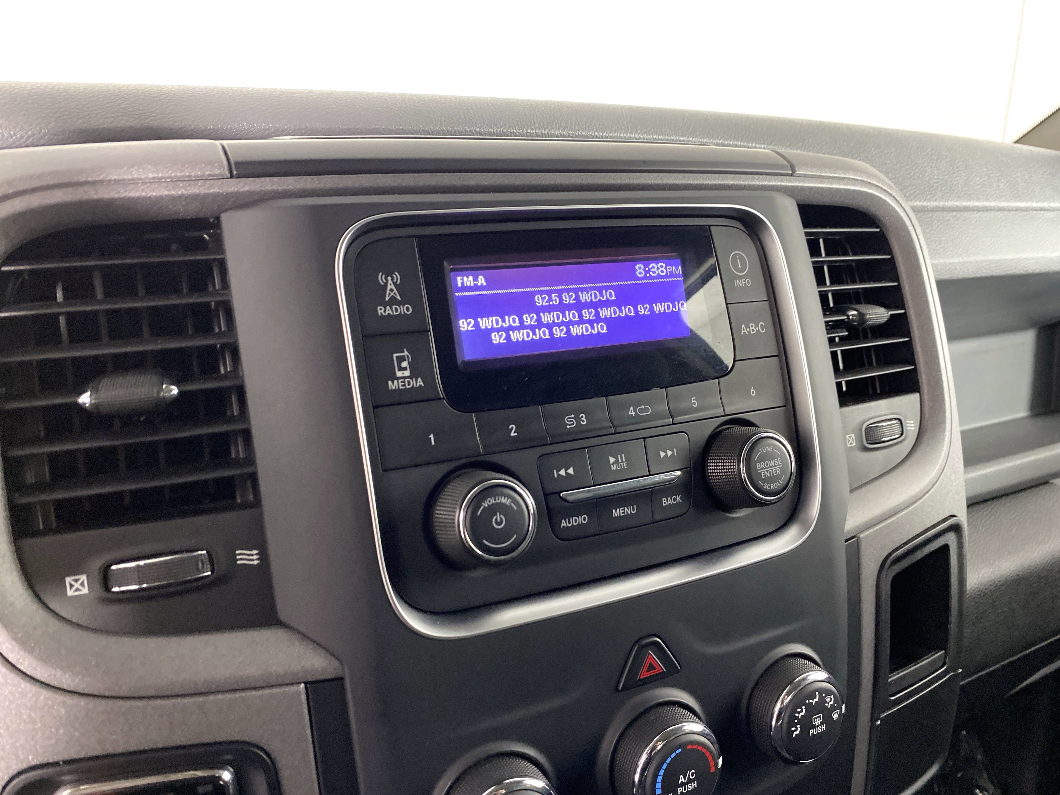 Used 2019 RAM 1500 Express AWD/4WD image 24