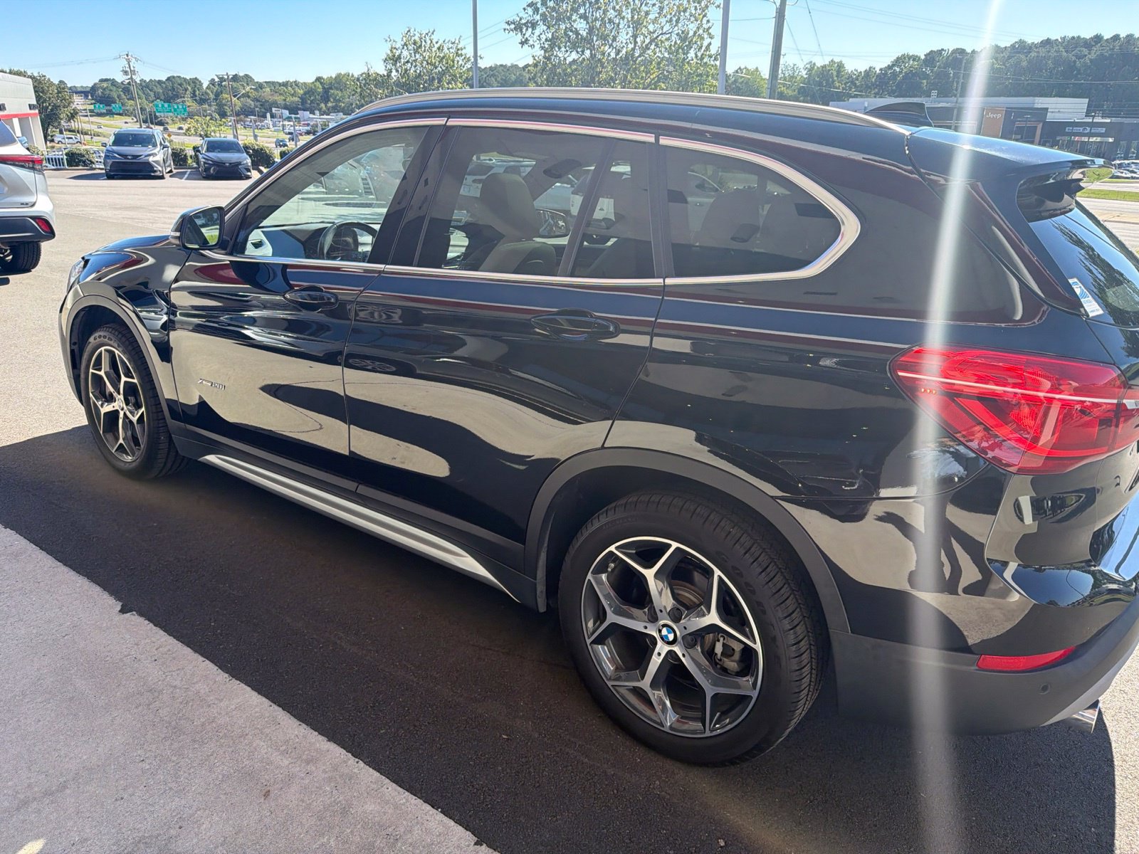Used 2018 BMW X1 xDrive28i AWD/4WD image 20