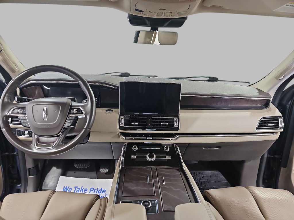 Used 2023 Lincoln Navigator L Reserve AWD/4WD image 11