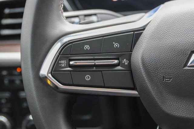 Used 2025 Chevrolet Tahoe LT image 30