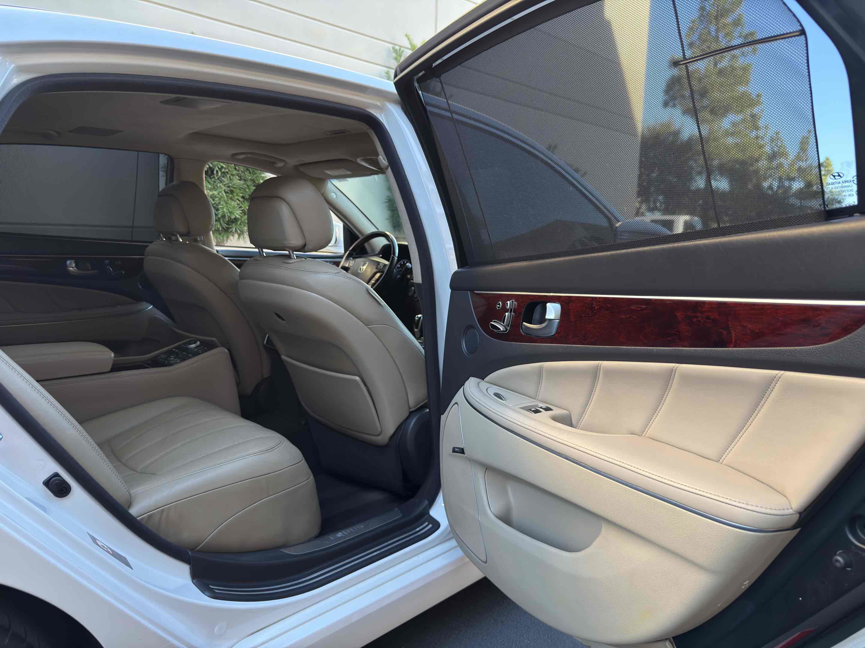 Used 2011 Hyundai Equus Ultimate image 61