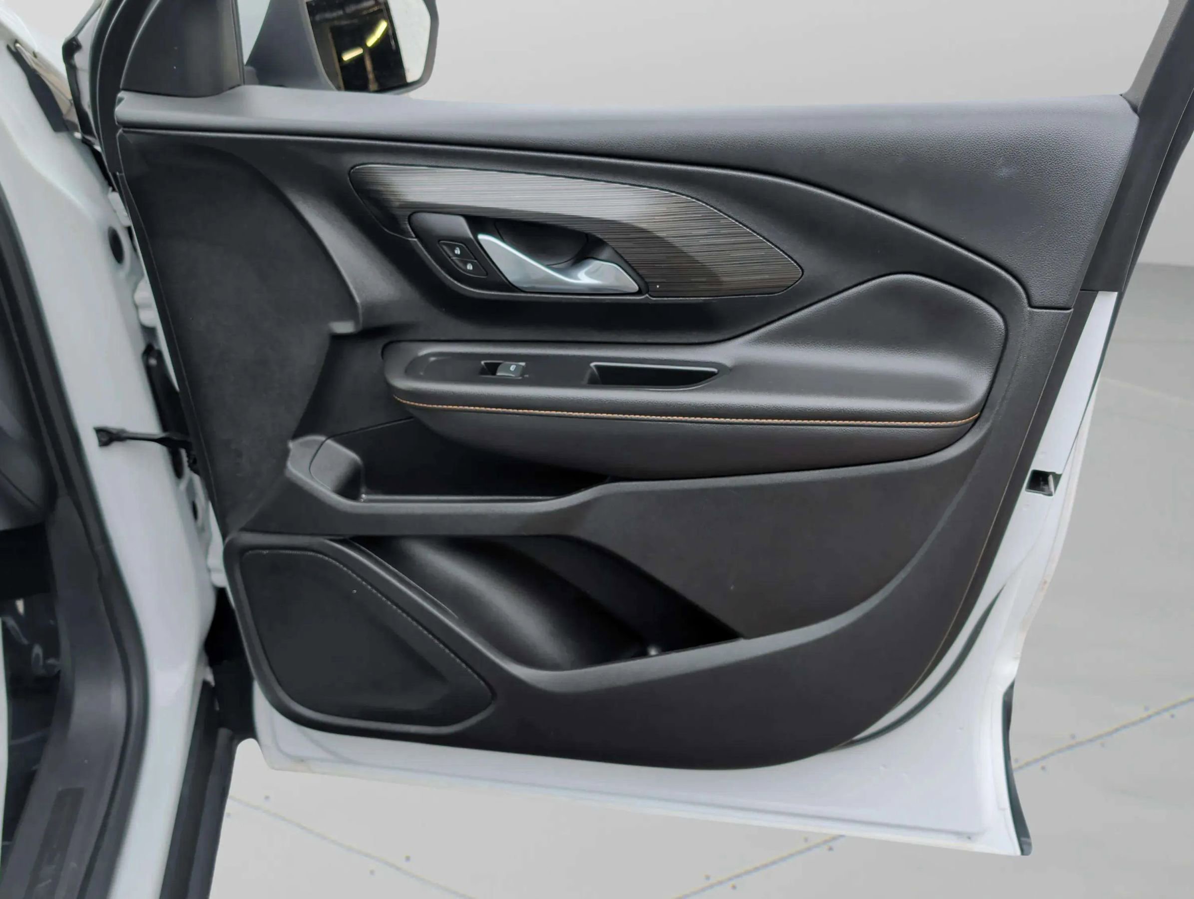 Used 2019 GMC Terrain SLT image 35