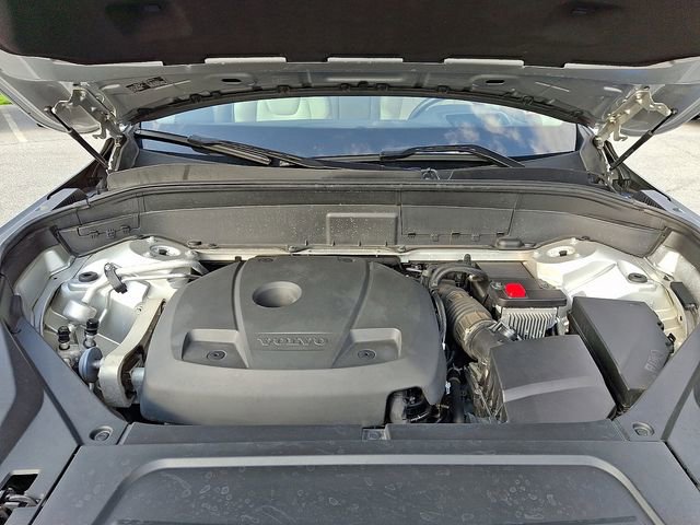 Used 2019 Volvo XC90 T6 Momentum w/ Advanced Package image 30