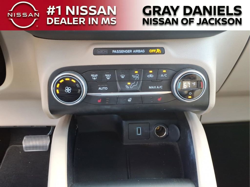 Used 2020 Ford Escape SEL image 19