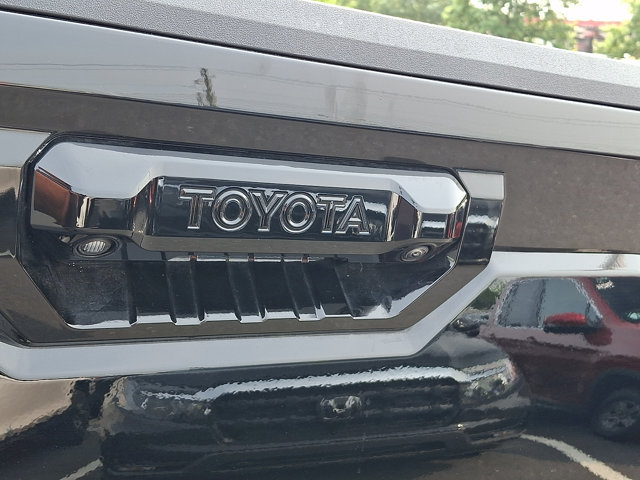 Used 2026 Toyota Tundra Platinum AWD/4WD image 34