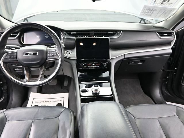 Used 2022 Jeep Grand Cherokee Limited image 29