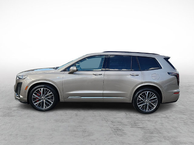 Certified 2022 Cadillac XT6 Sport w/ Platinum Package AWD/4WD image 7