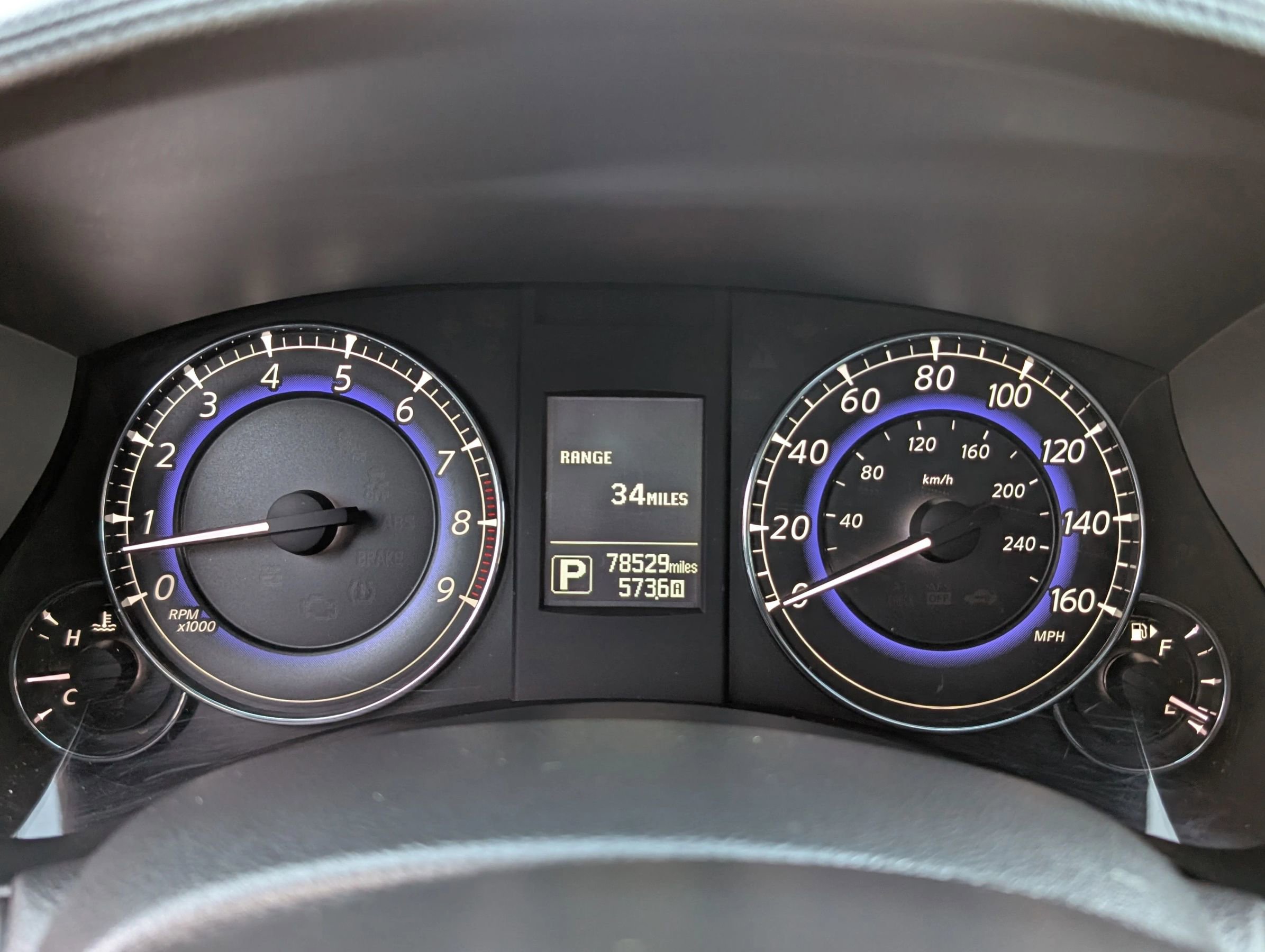 Used 2016 INFINITI QX50 AWD w/ Deluxe Touring Package image 25