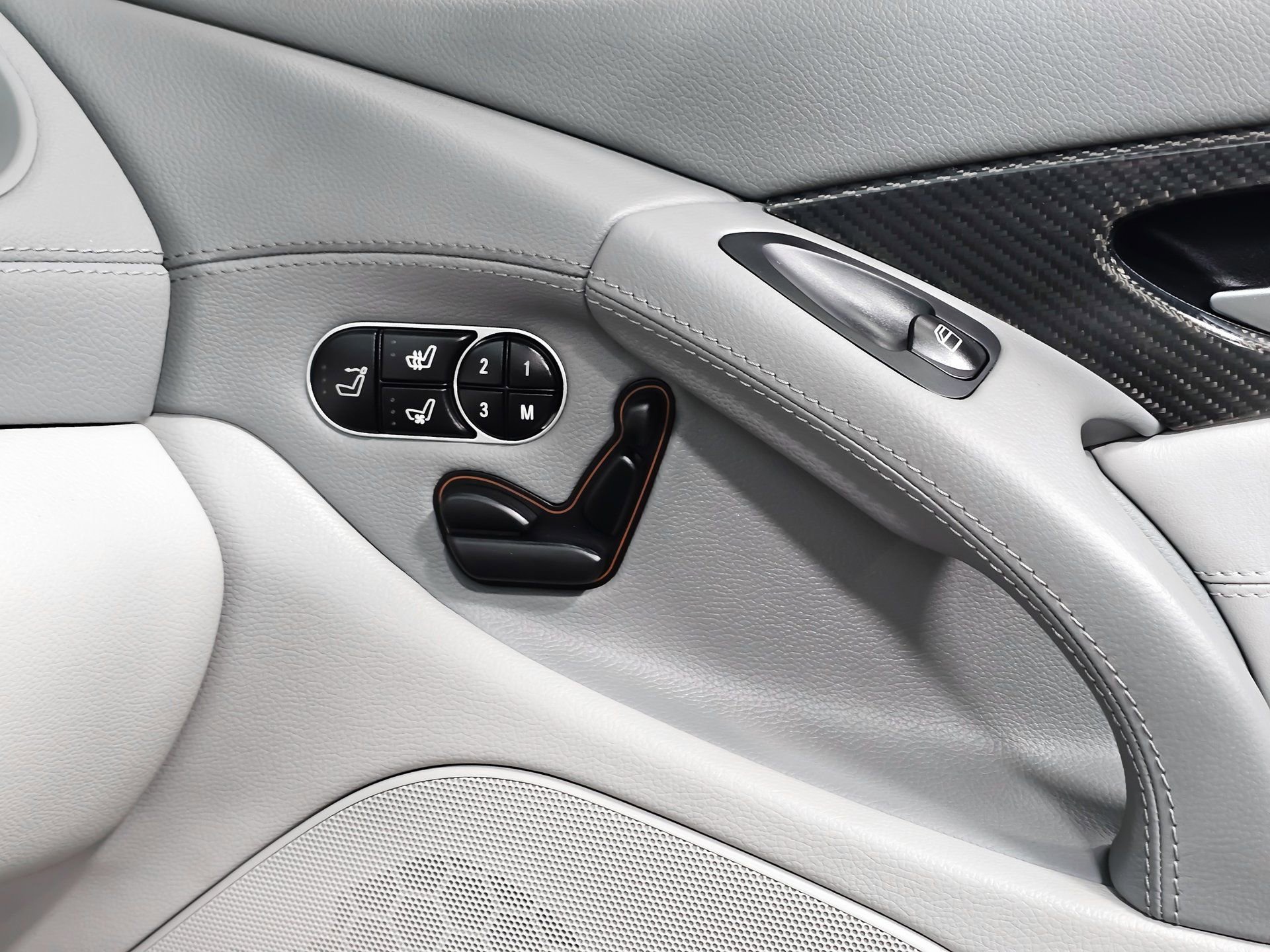 Used 2012 Mercedes-Benz SL 63 AMG image 44