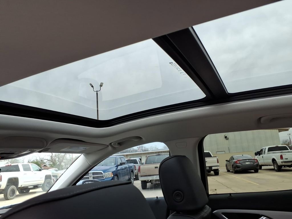 New 2026 Buick Envision Avenir image 14