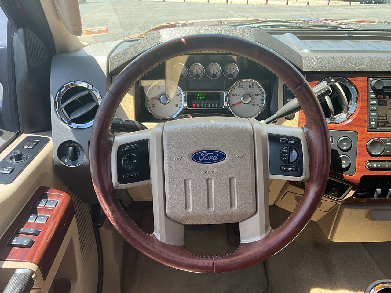 Used 2008 Ford F450 Lariat AWD/4WD image 30