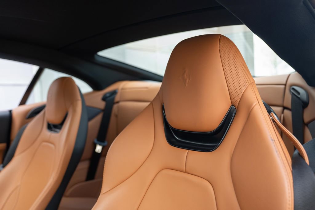 Certified 2019 Ferrari Portofino image 57