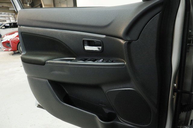 Used 2024 Mitsubishi Outlander Sport AWD image 18
