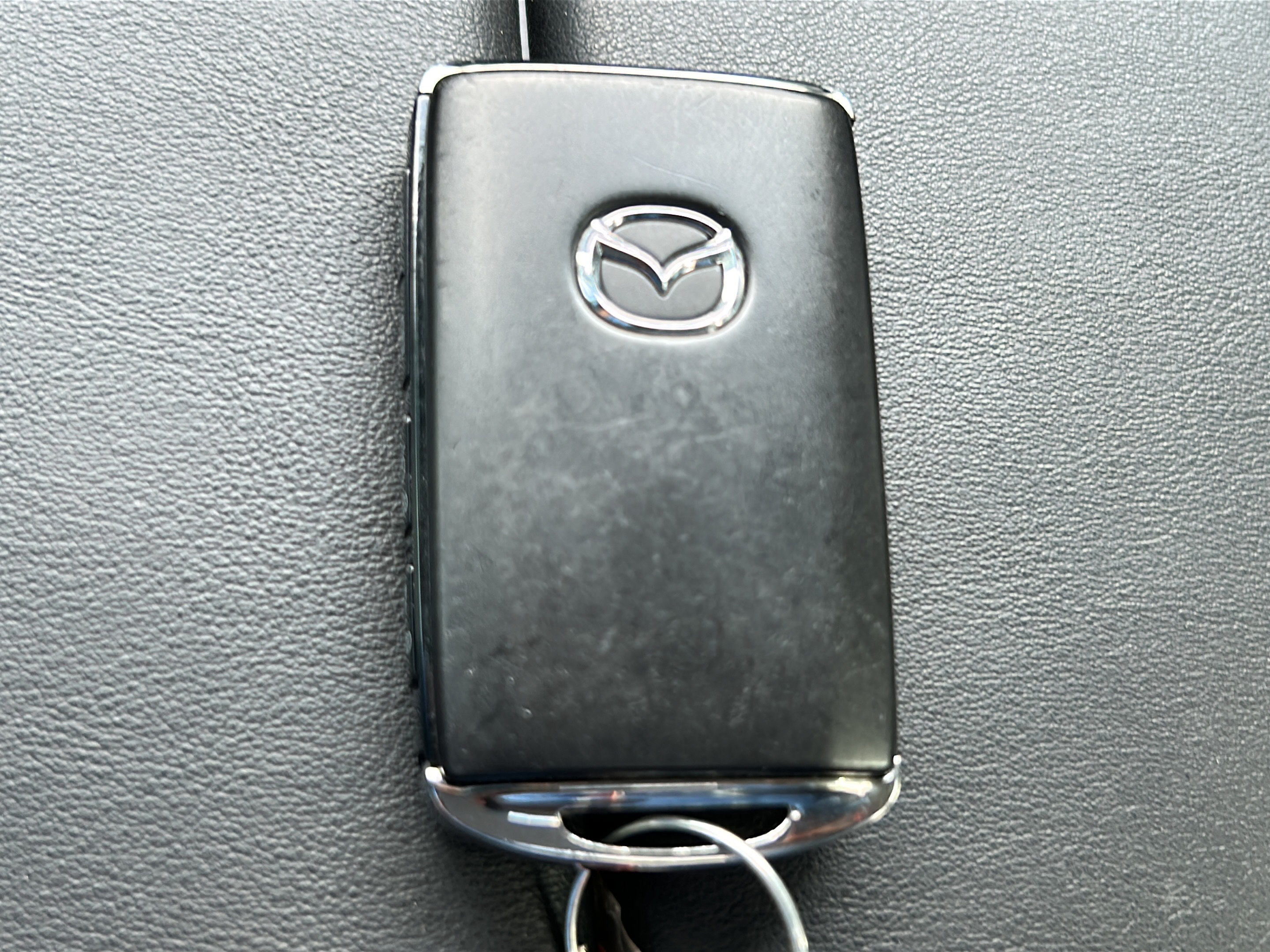 Used 2025 MAZDA CX-70 3.3 Turbo w/ Preferred Package AWD/4WD image 25