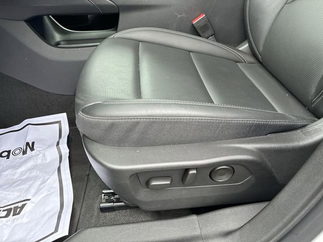 Used 2025 Buick Envision Preferred image 12