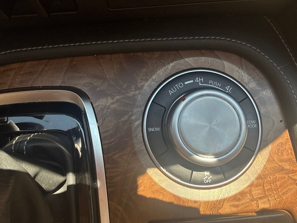 Used 2022 Nissan Armada SL w/ Captain's Chairs Package AWD/4WD image 30