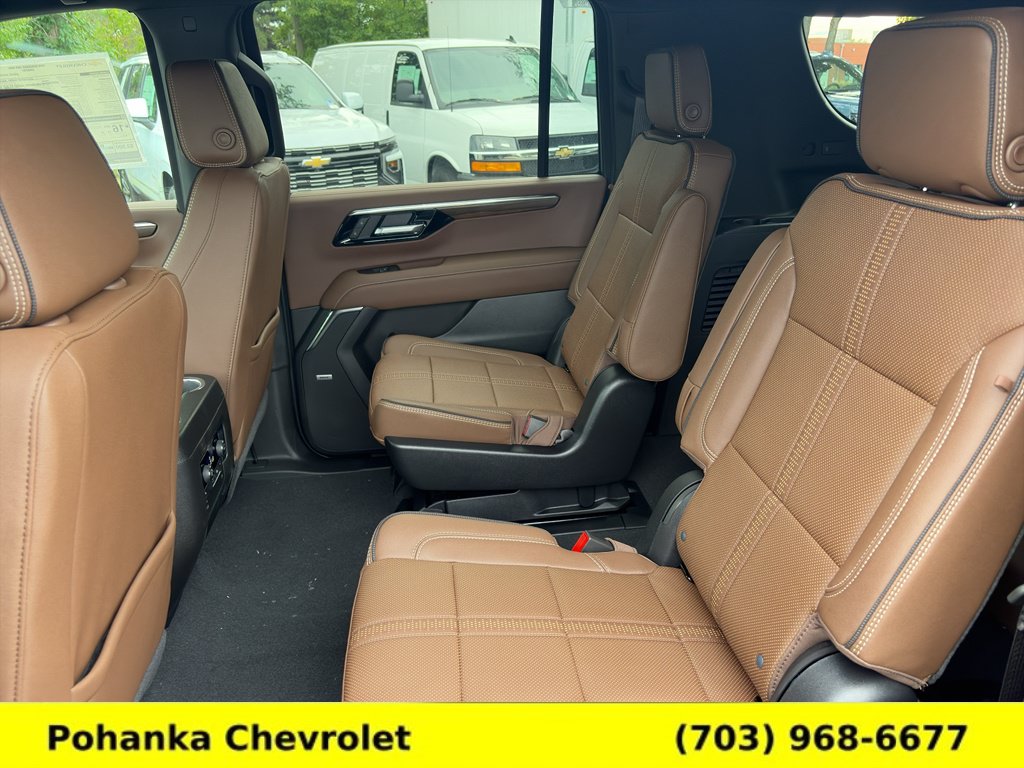 New 2026 Chevrolet Suburban High Country AWD/4WD image 25