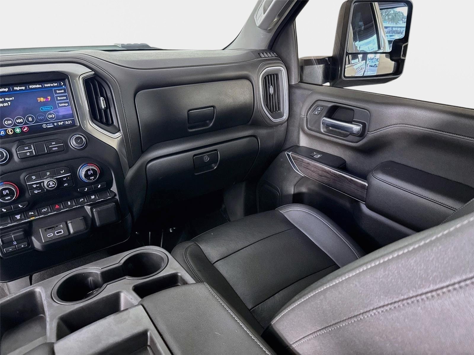 Used 2022 Chevrolet Silverado 2500 LTZ w/ Safety Package AWD/4WD image 23