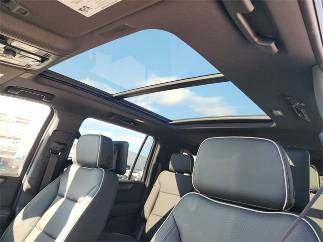 New 2026 GMC Yukon XL Elevation w/ Elevation Premium Package image 16