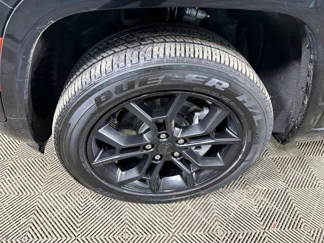 Used 2023 Jeep Grand Cherokee 30th Anniversary image 10