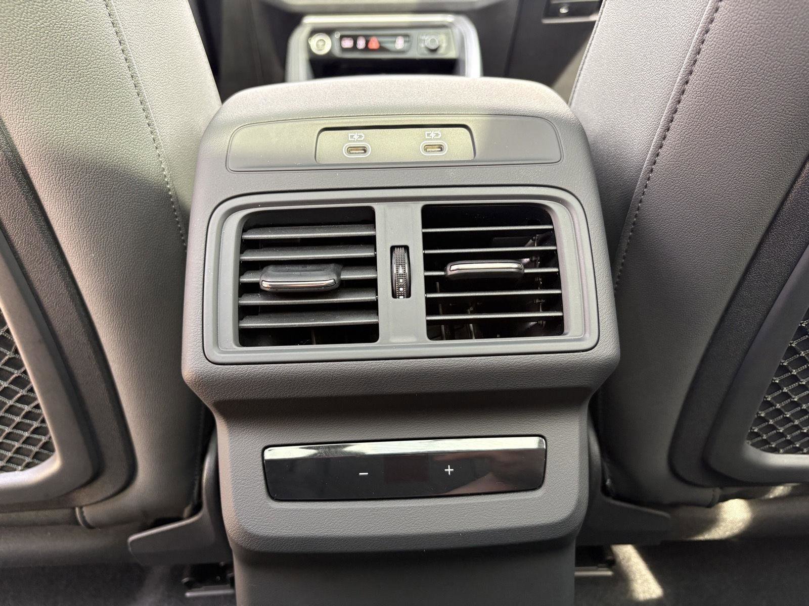 Used 2025 Audi Q5 Premium Plus w/ Premium Plus image 23