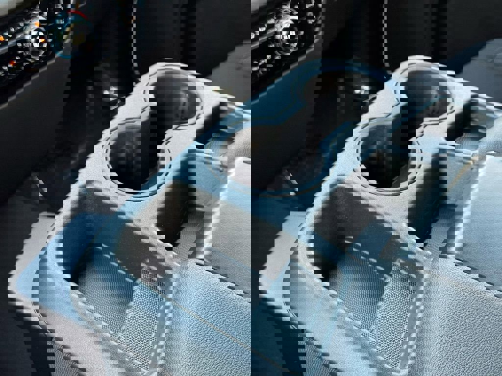 Used 2023 GMC Sierra 1500 Elevation image 35