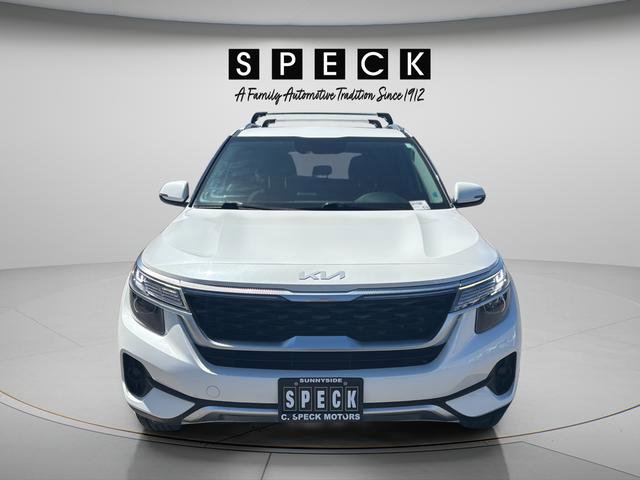 Used 2023 Kia Seltos EX AWD/4WD image 8