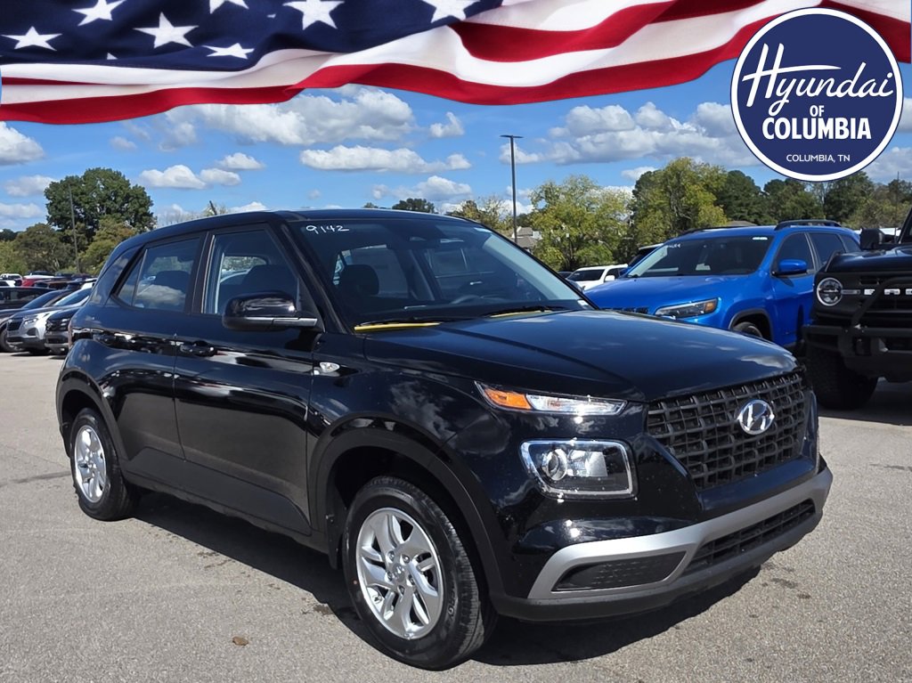 New 2025 Hyundai Venue SE