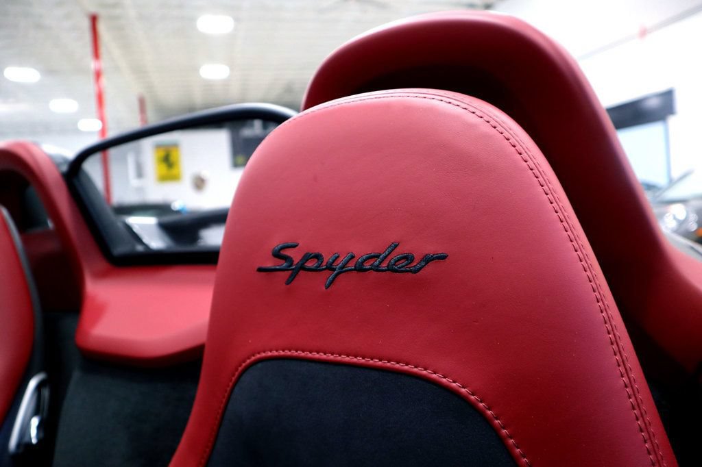 Used 2023 Porsche 718 Boxster Spyder RWD image 27