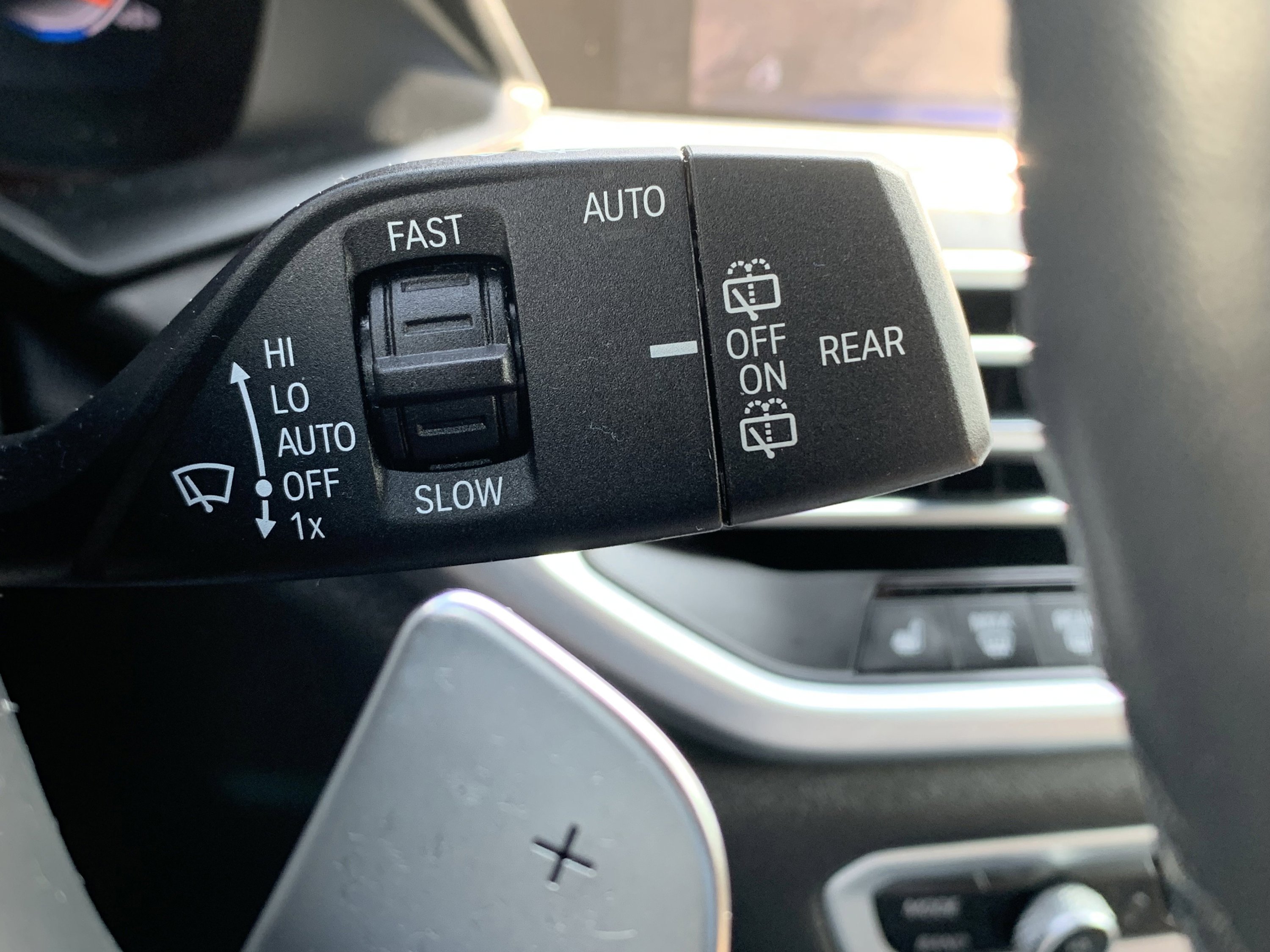 Used 2022 BMW X7 xDrive40i w/ M Sport Package image 55