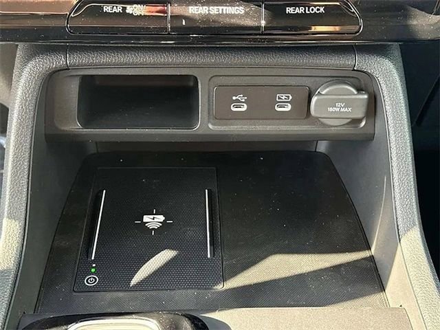 New 2026 Honda Pilot Touring image 18