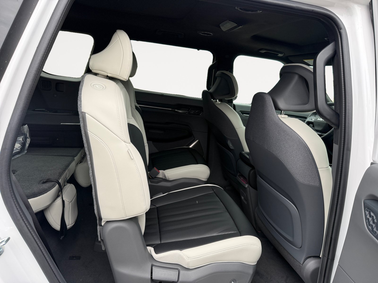 New 2026 Kia EV9 GT-Line AWD/4WD image 18