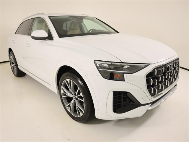 Certified 2025 Audi Q8 Premium Plus image 7