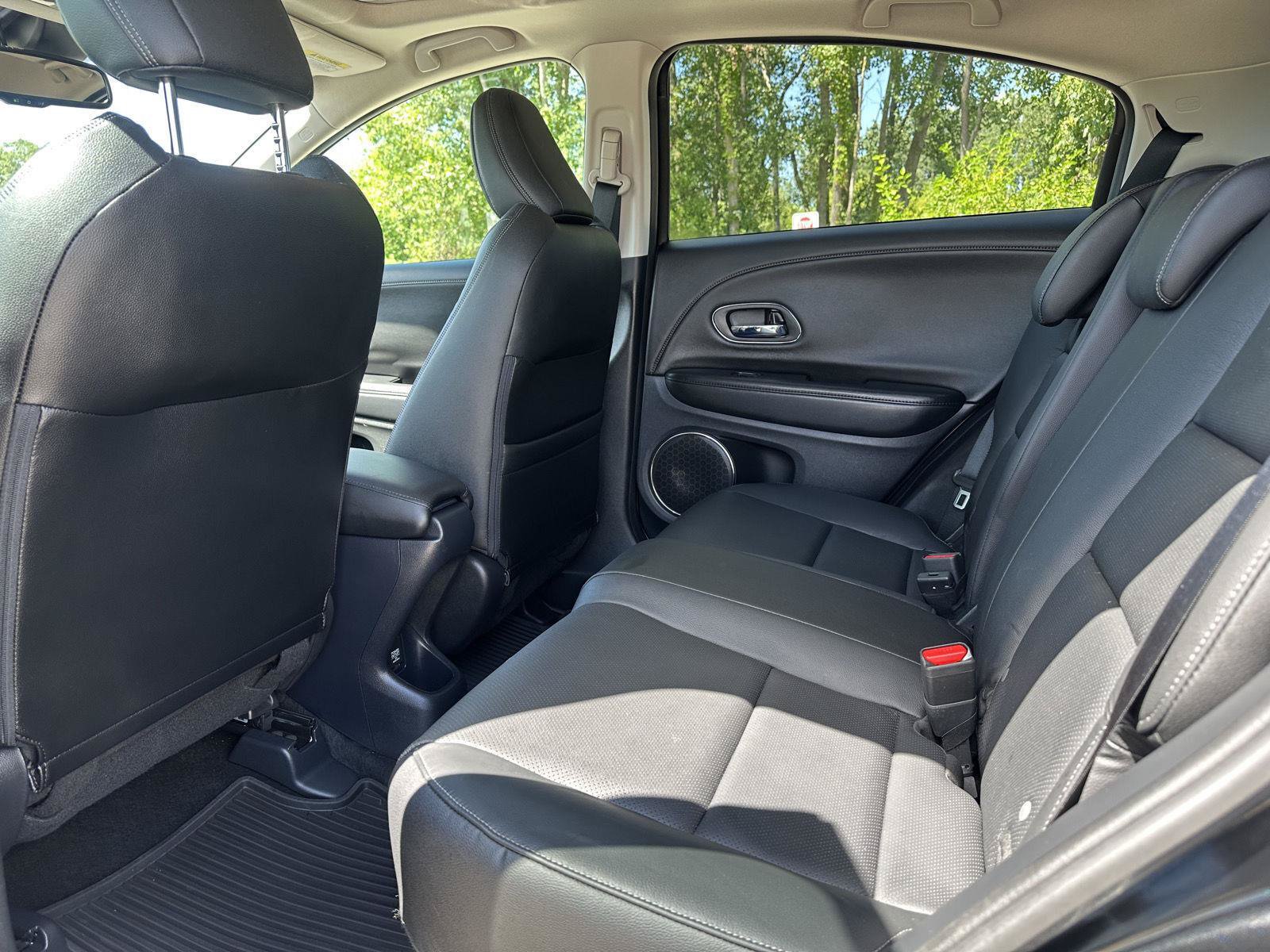 Used 2021 Honda HR-V EX-L image 25