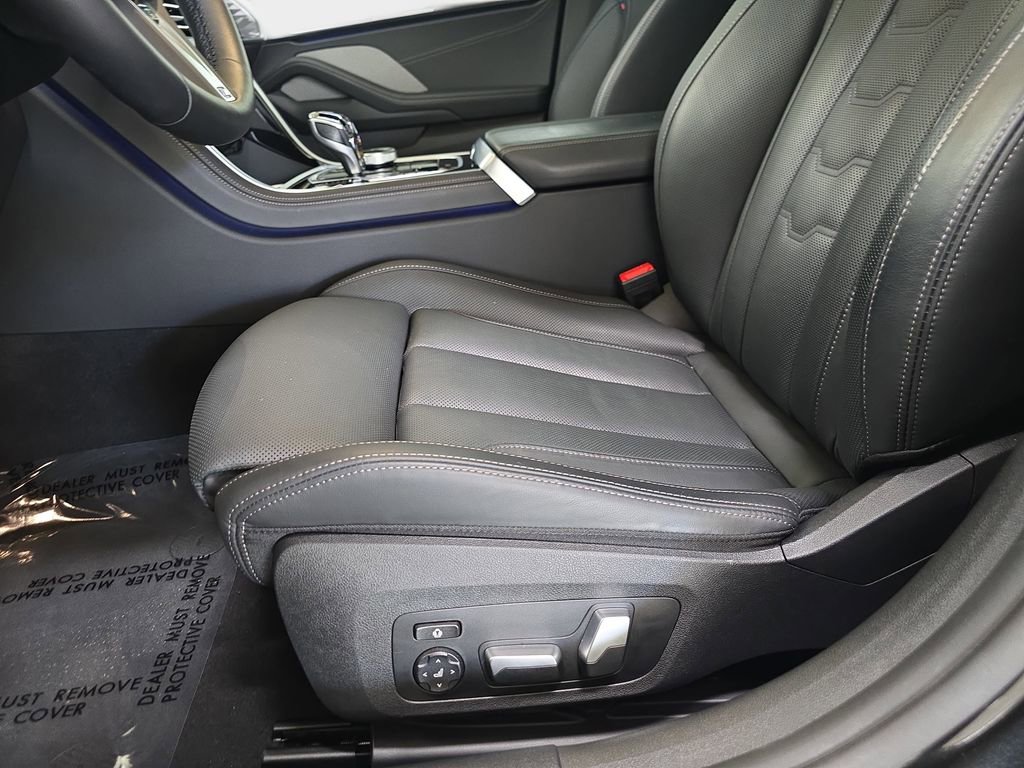 Used 2026 BMW 840i w/ M Sport Professional Package image 28