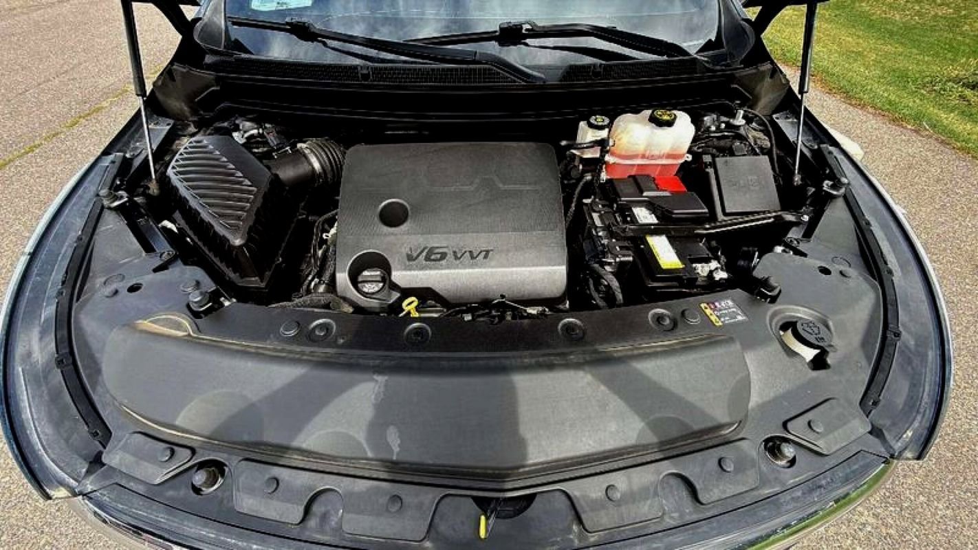 Used 2023 Buick Enclave Essence w/ Experience Buick Package image 24