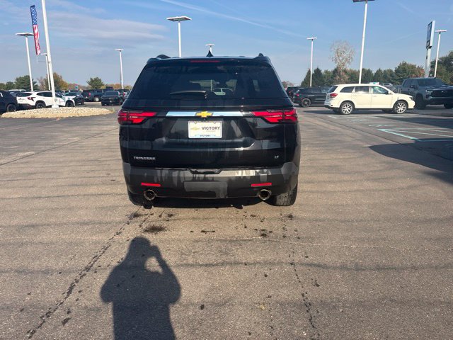 Used 2023 Chevrolet Traverse LT FWD image 4